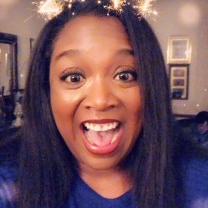 Meet your Posher, Ramona